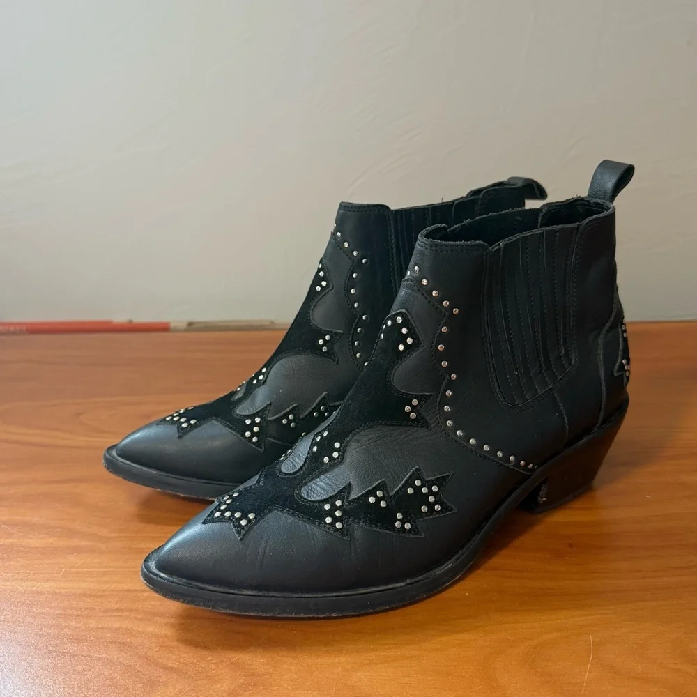 Morobe Black Leather Chelsea Boot Bootie Black‎ Stud Detail Pointed Toe Slip On